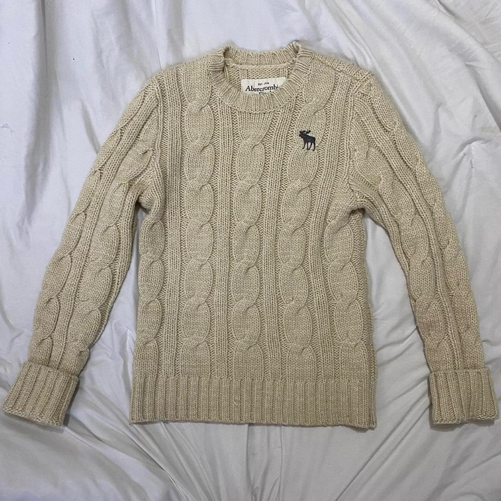 Abercrombie & Fitch Beige Cable Knit Sweater